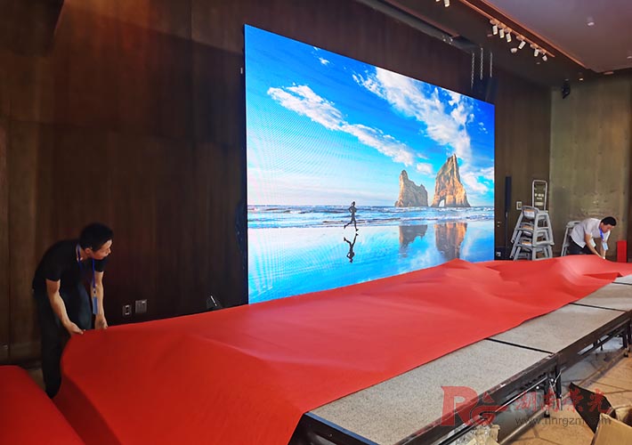 ���(d��ng)LED�@ʾ��� ��(hu��)�h�@ʾ�����U����(w��) �L(zh��ng)ɳ�@ʾ�����U