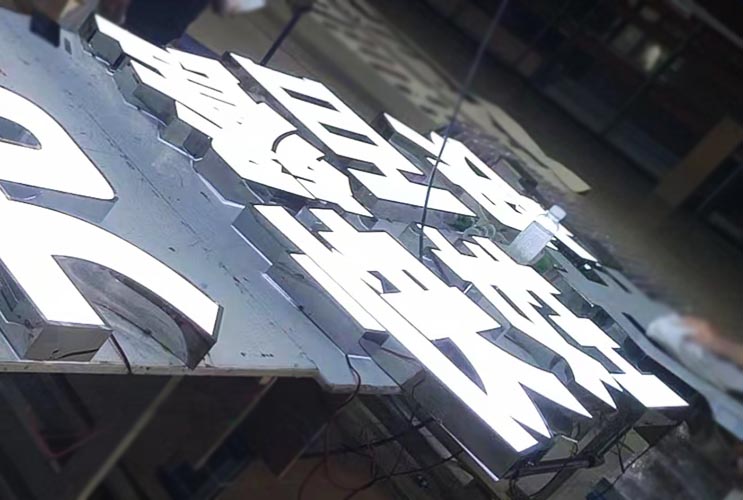 �L(zh��ng)ɳ�l(f��)����