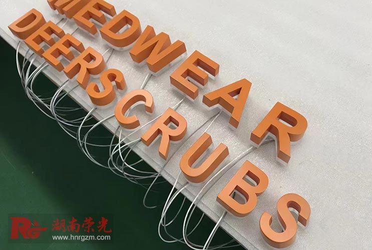 �Lɳ������